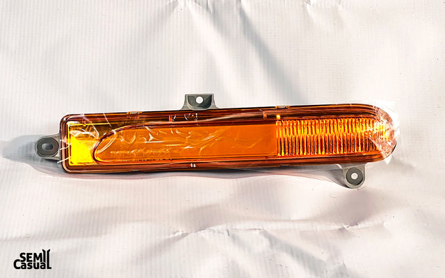 Trux Peterbilt 389 Sequential Amber LED Turn Signal & Marker Light Bar (Passenger Side)