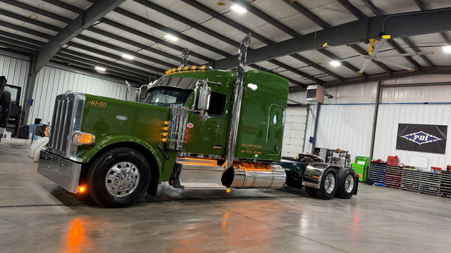 Peterbilt 589 Smooth Heatshields