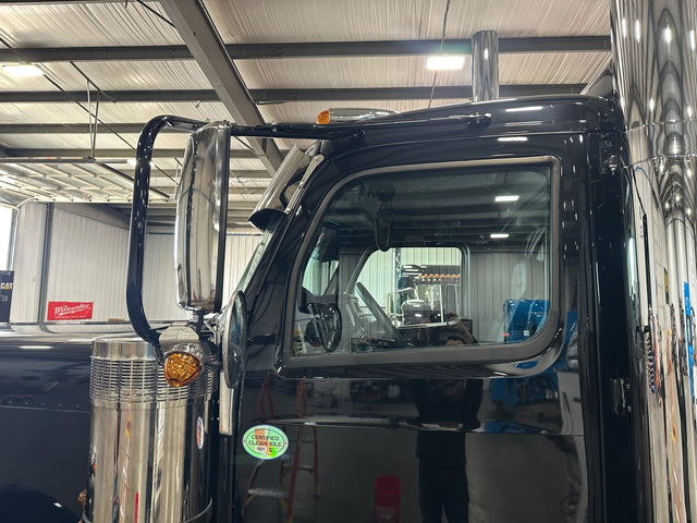 Paintable 589 Mirror Brackets