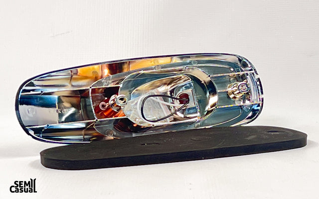 United Pacific 19 Amber LED Grakon 2000 Style Cab Light Kit – Clear Lens