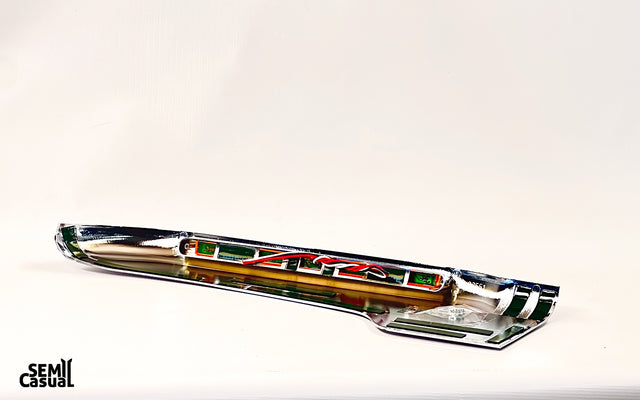 United Pacific 14 Amber LED Chrome Front Fender Cover – Passenger Side