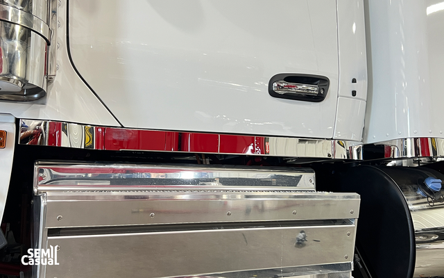 3' 589 44' Cab/Sleeper Panels