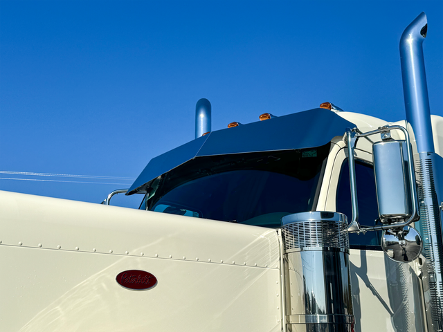 Visor, Blind Mount Reverse Bowtie 18×12 Visor for 589