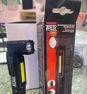 MULTIFUNCTIONAL RECHARGEABLE FLASHLIGHT