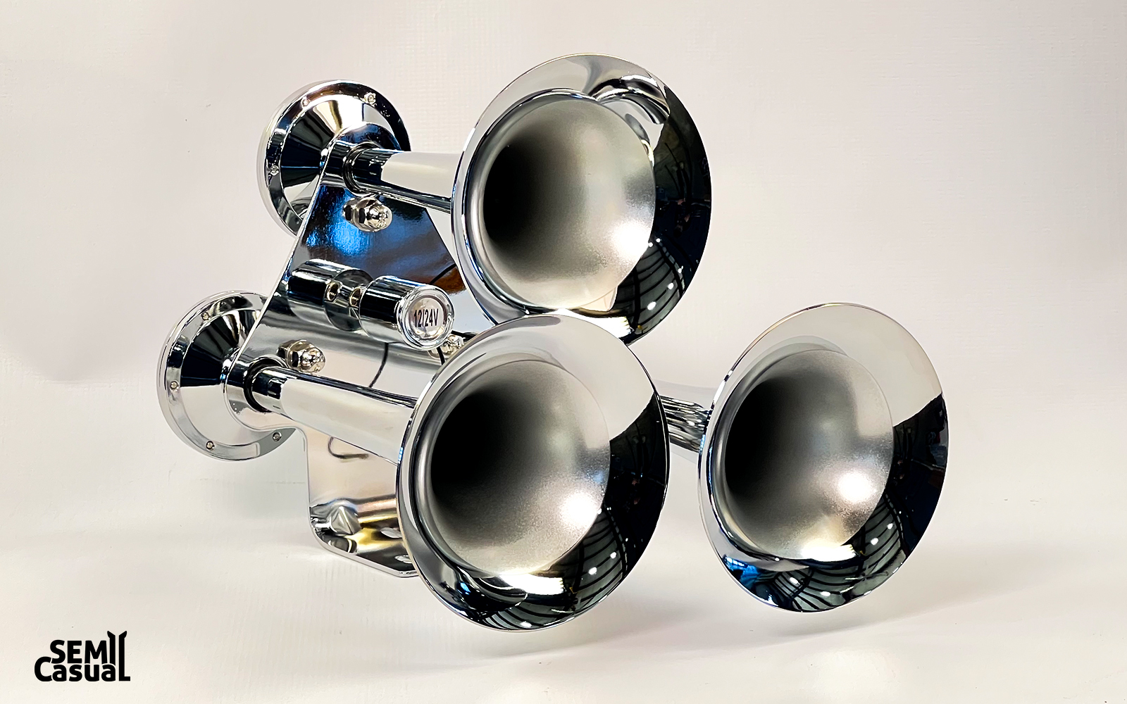 3 BELL CHROME HORN - image 1 of 6